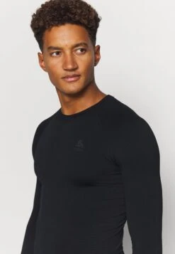 PERFORMANCE WARM ECO CREW NECK - Unterhemd/-shirt - Black/new Odlo Graphite Grey 10 PERFORMANCE WARM ECO CREW NECK - Unterhemd/-shirt - Black/new Odlo Graphite Grey -Odlo 550929980d094146a2775615dcda2403