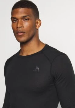 Odlo ACTIVE WARM ECO TOP CREW NECK - Unterhemd/-shirt - Black -Odlo 968d363ebc57429c8cd57434bf1d9090