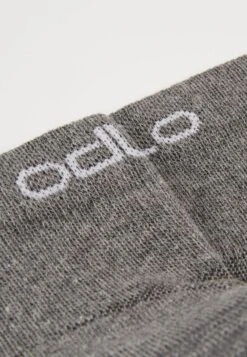 Odlo SOCKS QUARTER ACTIVE 2 PACK - Sportsocken - Grey Melange -Odlo d5148cbc6b814b6f9f9ac7a22535d3be