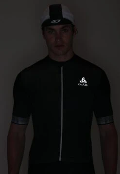 Odlo FULL ZIP CERAMICOOL X-LIGHT - T-Shirt Print - Black -Odlo fcd14d13a6564833ae529864ac2083cd